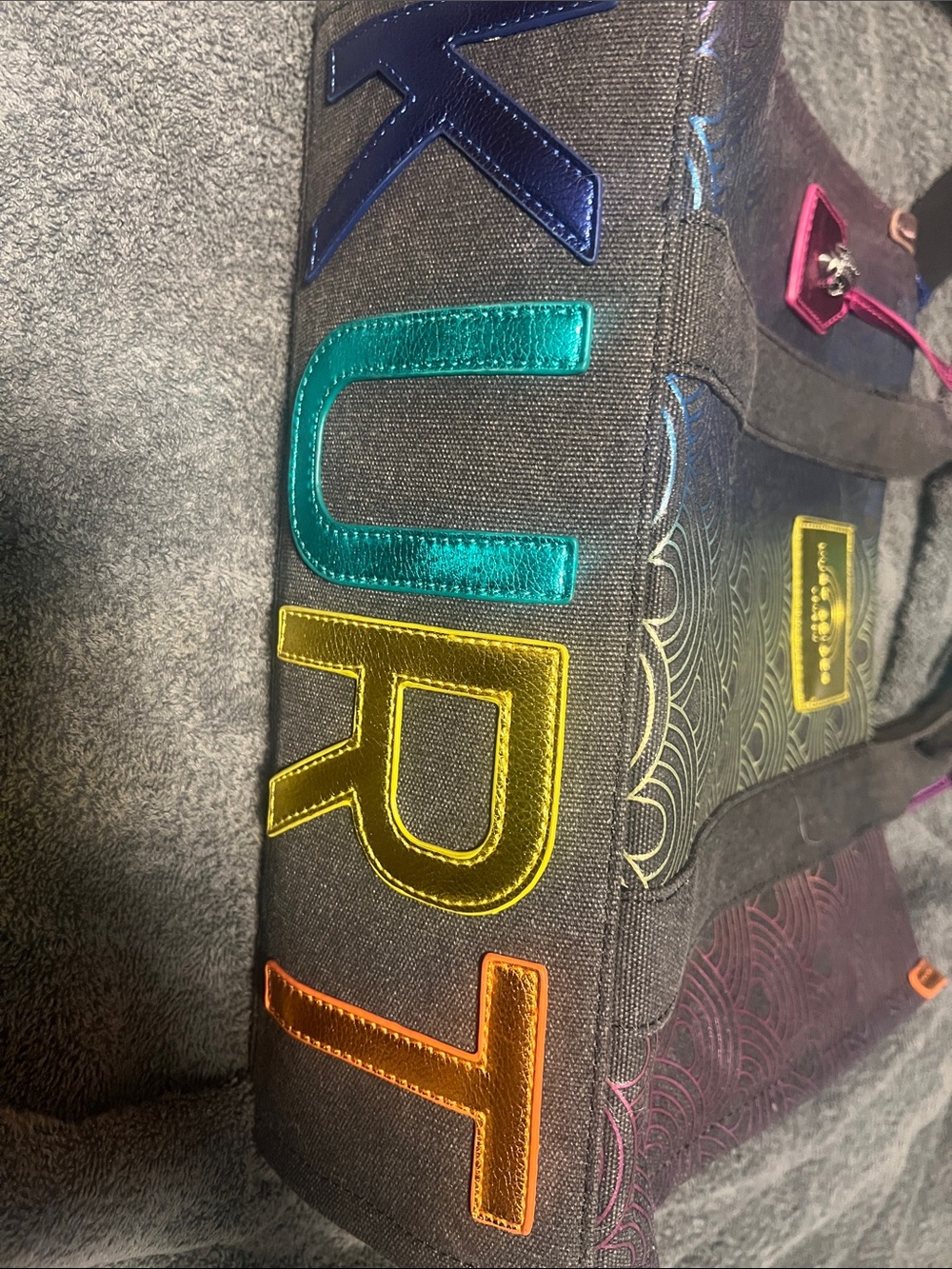 Kurt Geiger Metallic Rainbow Tote with Wave Pattern - Picture 2 of 5